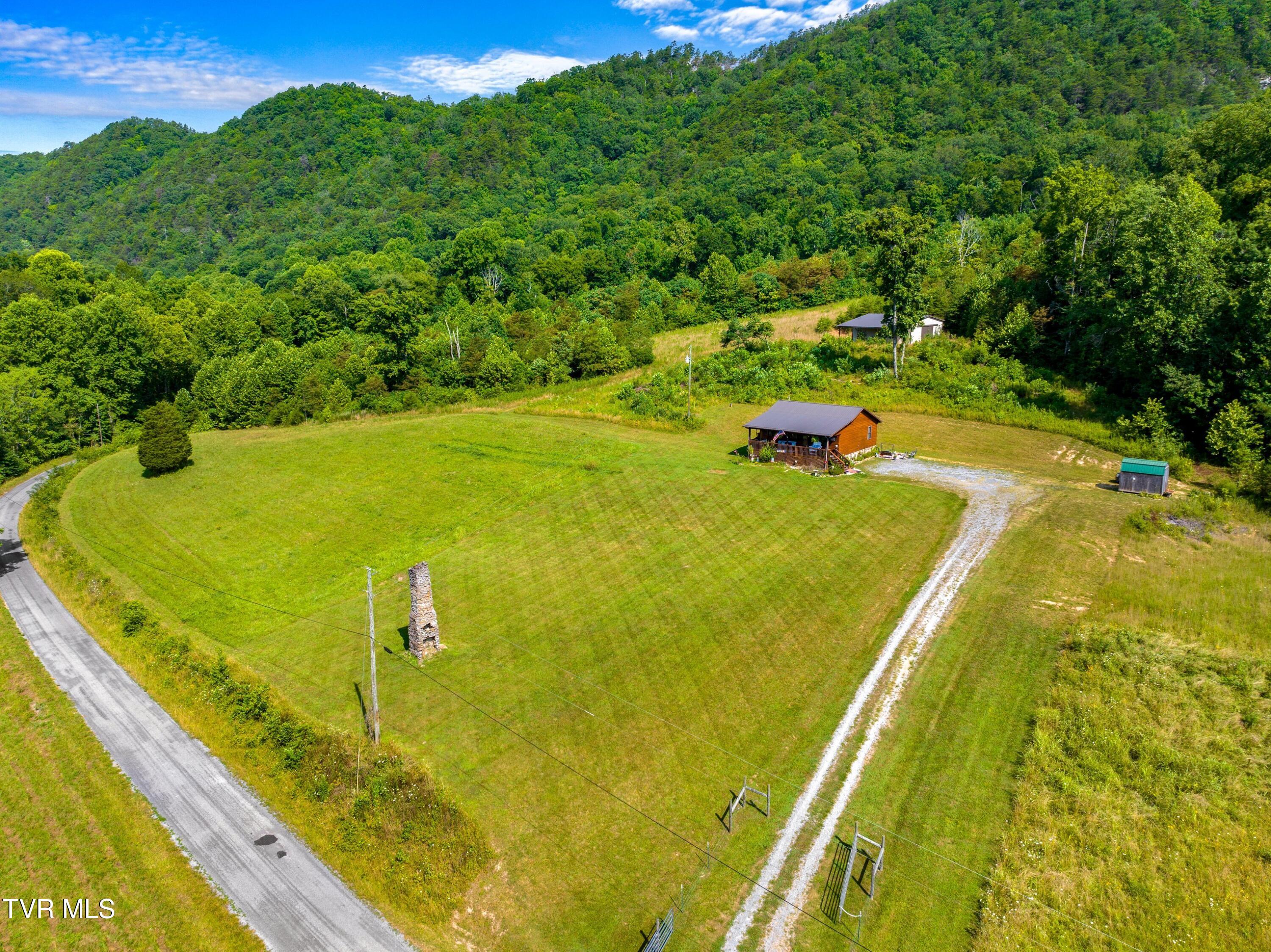 667 Sandy Valley Road Rogersville, TN 37857 - Photo 45 of 57 XJI_20240709103544_0225_D.jpg-SMALL