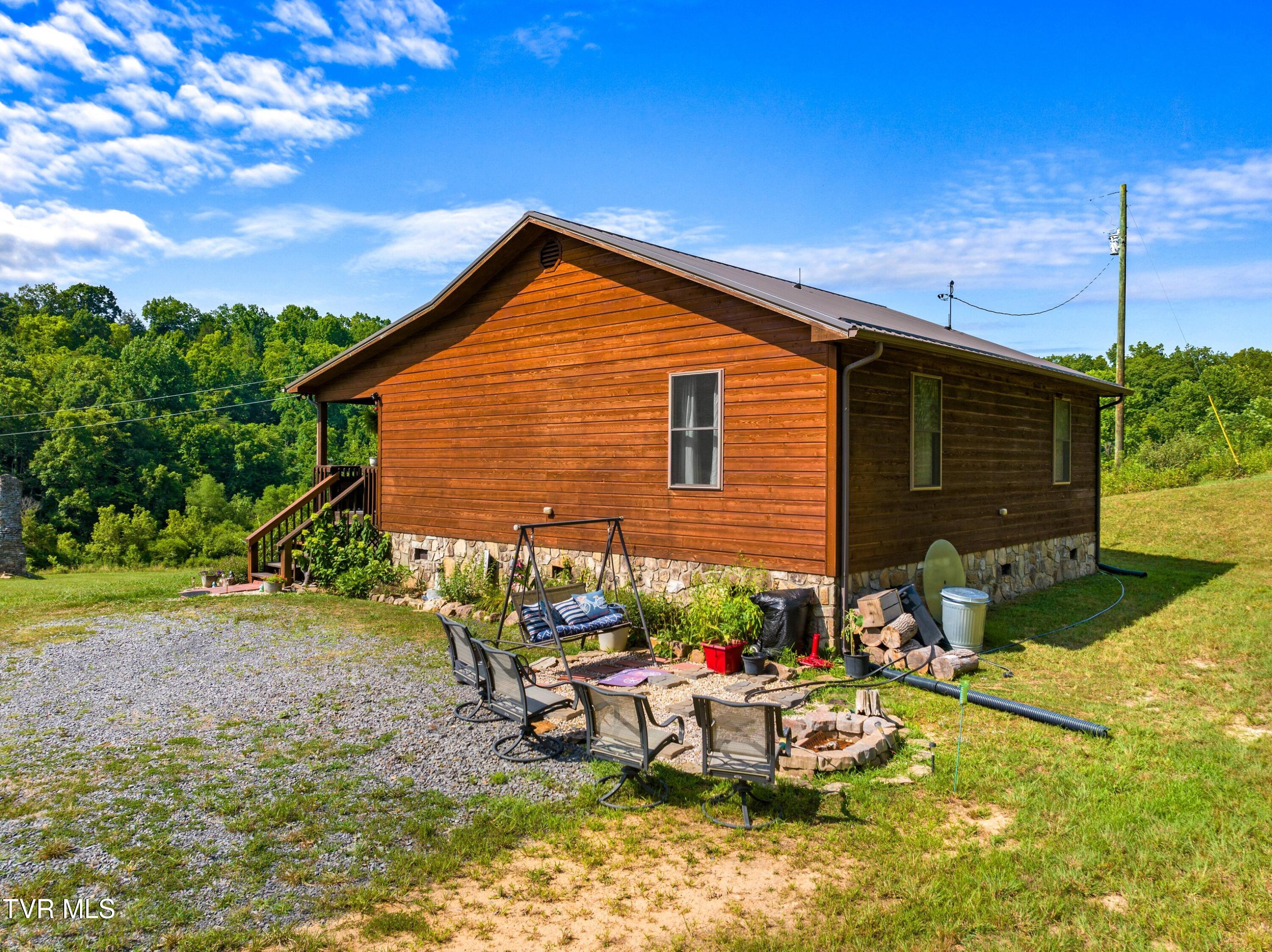 667 Sandy Valley Road Rogersville, TN 37857 - Photo 48 of 57 XJI_20240709103727_0250_D.jpg-SMALL