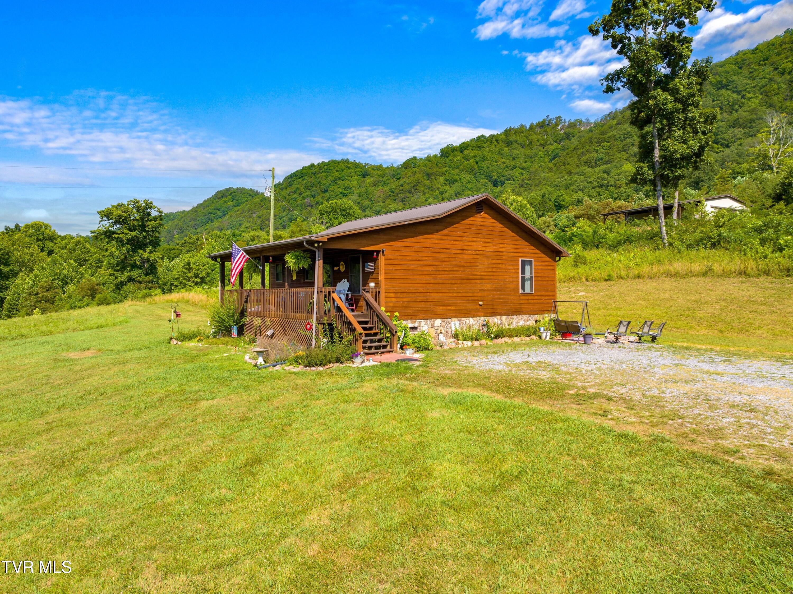 667 Sandy Valley Road Rogersville, TN 37857 - Photo 51 of 57 XJI_20240709103821_0265_D.jpg-SMALL