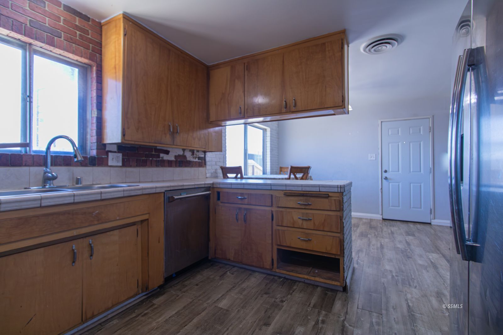 150 East Upjohn Avenue Ridgecrest, CA 93555 - Photo 10 of 34