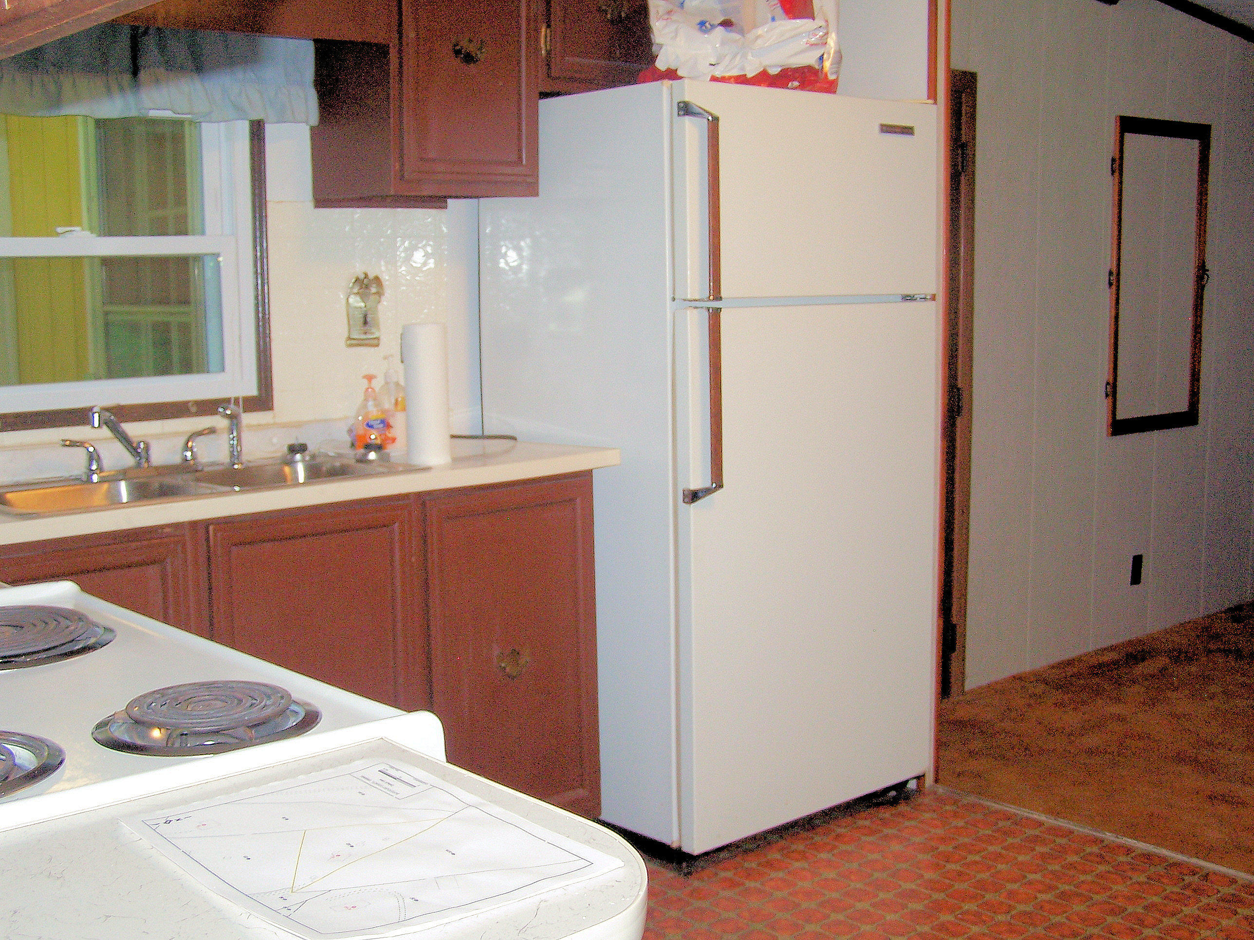 92 Pine Crest Road Fincastle, VA 24090 - Photo 7 of 21 Kitchen