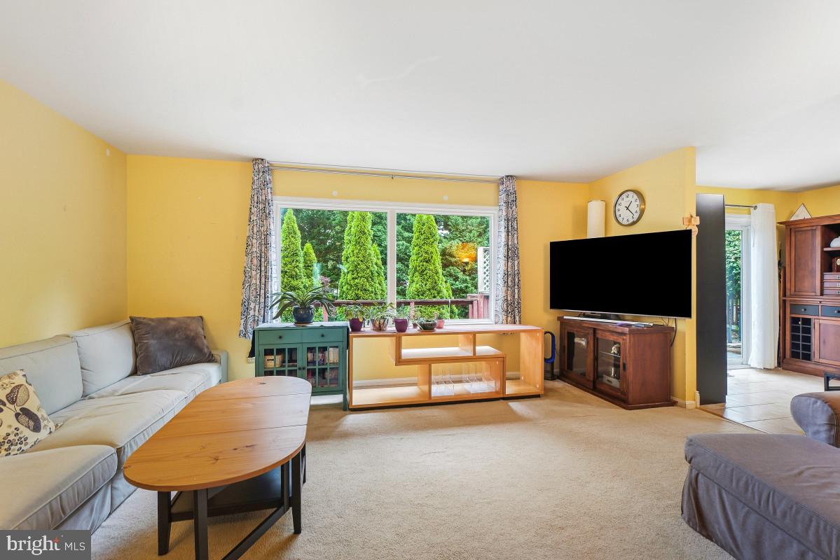 404 Tapawingo Road Southeast Vienna, VA 22180 - Photo 16 of 44