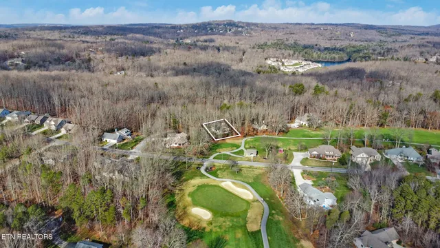 $350,000 | 14 Berkeley Square, Fairfield Glade, TN 38558