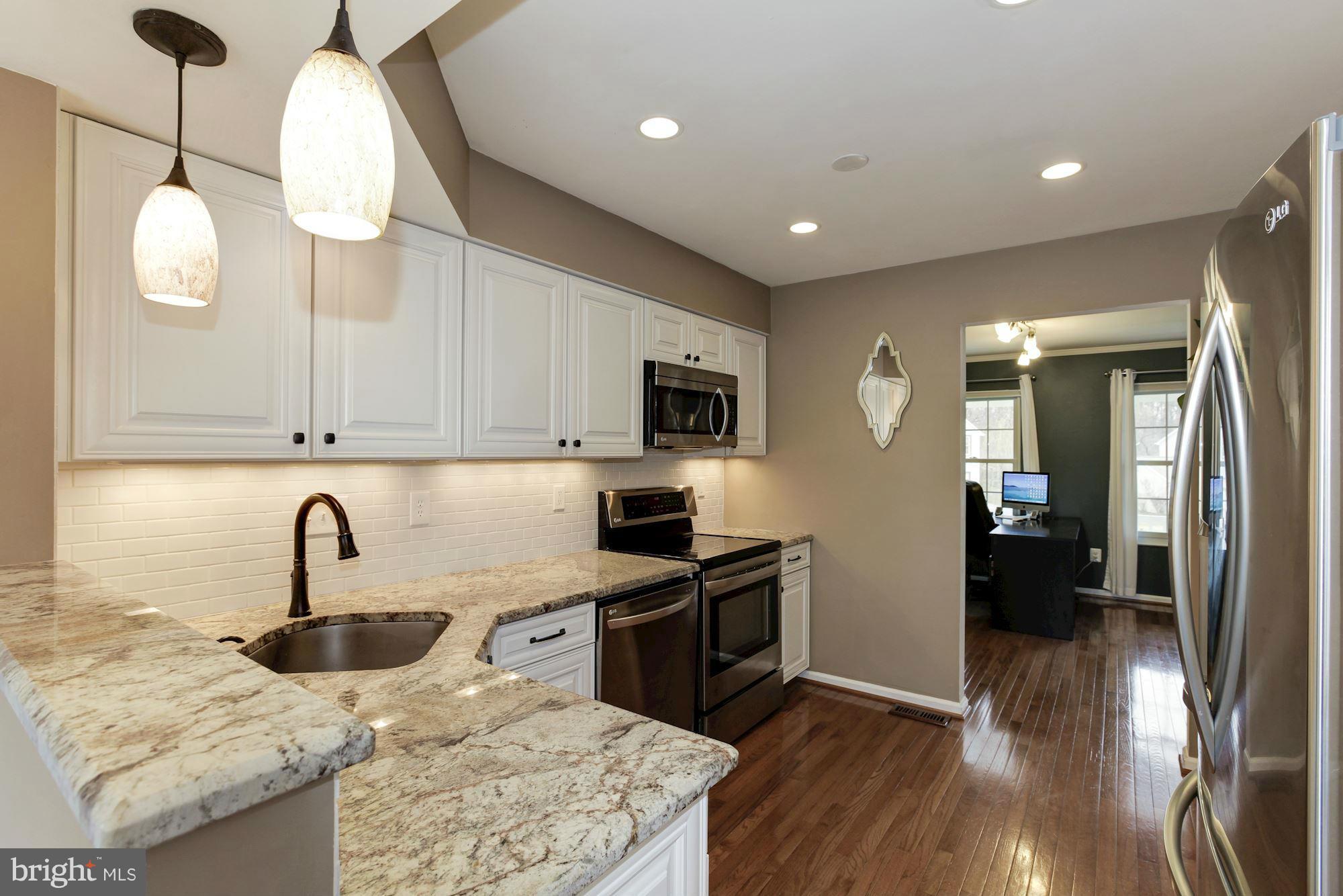 2905 Memory Lane Silver Spring, MD 20904 - Photo 11 of 30 Kitchen