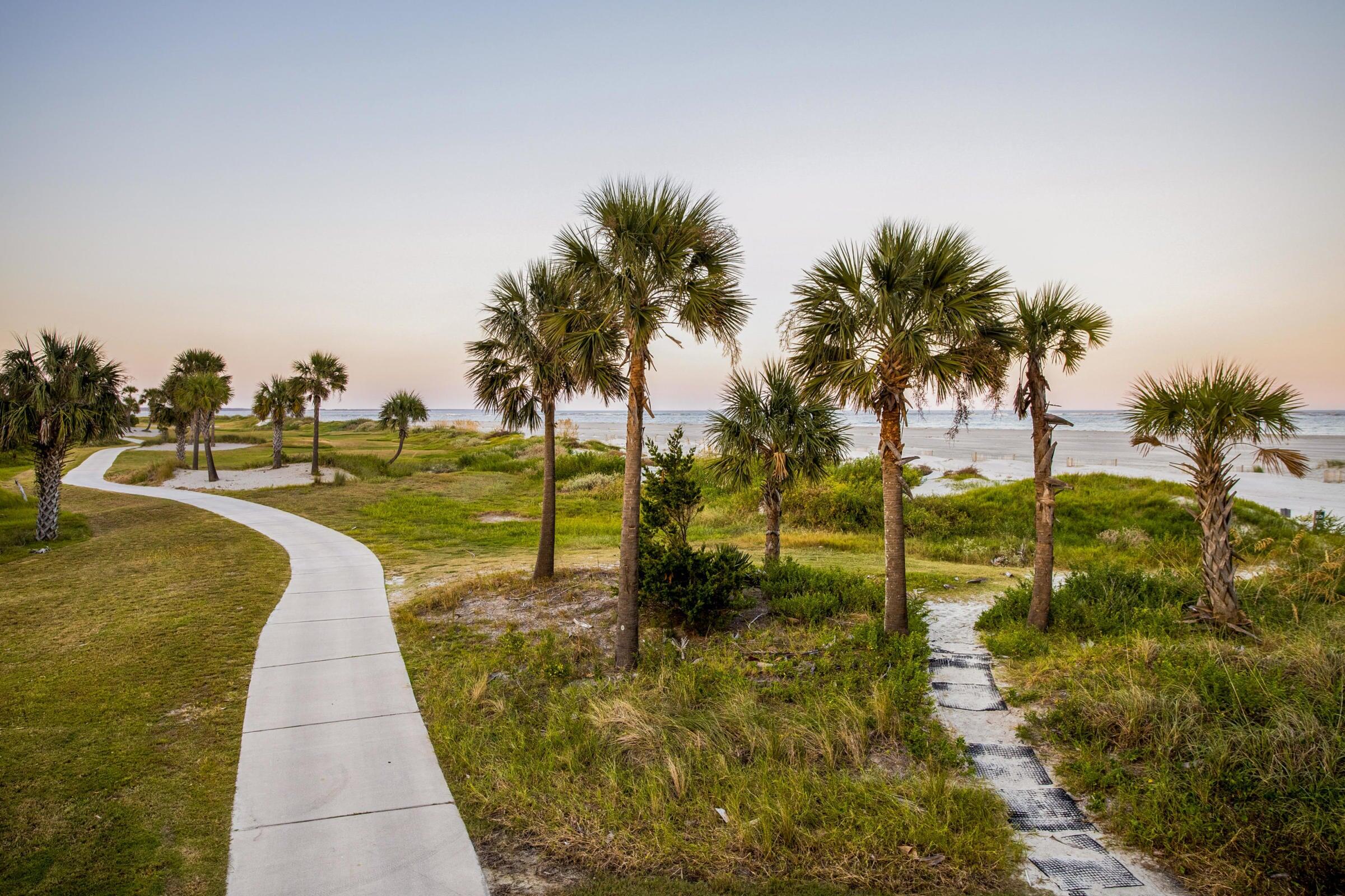 1406 Ocean Club Isle Isle of Palms, SC 29451 - Photo 11 of 13 20201029182529057110000000-o