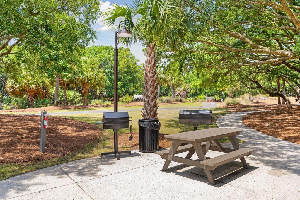 1406 Ocean Club Isle Isle of Palms, SC 29451 - Photo 6 of 13 20230516190433298253000000-o