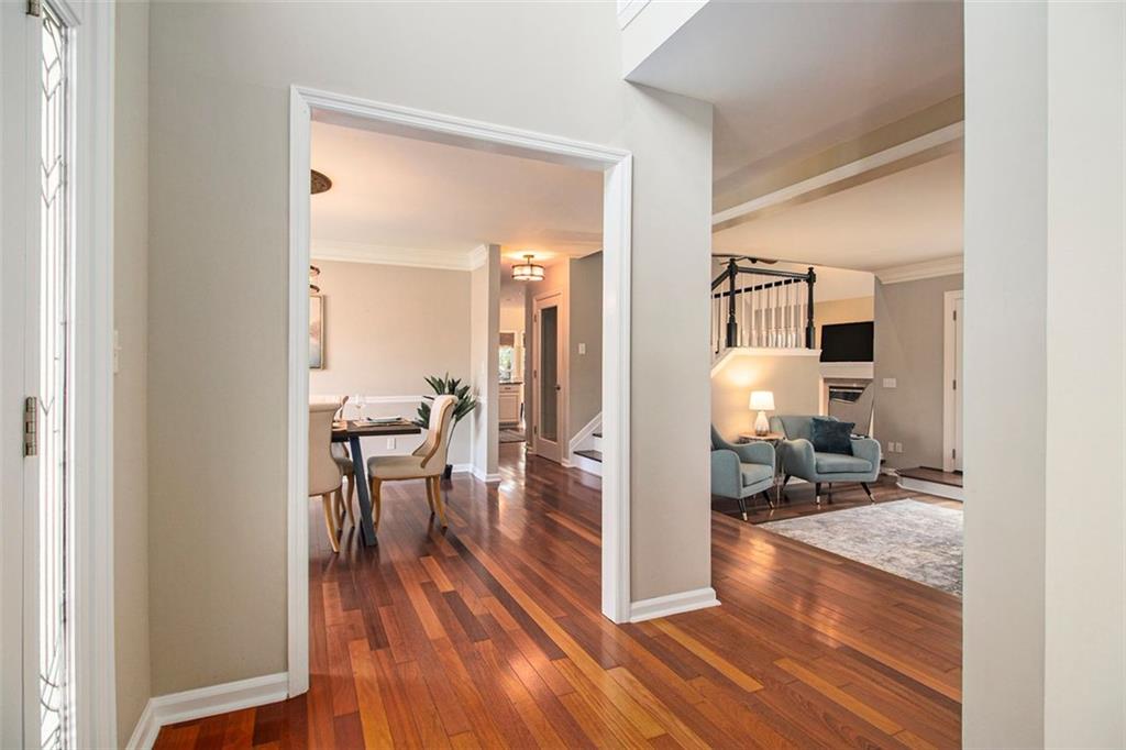 325 Abbotts Close Alpharetta, GA 30005 - Photo 14 of 40