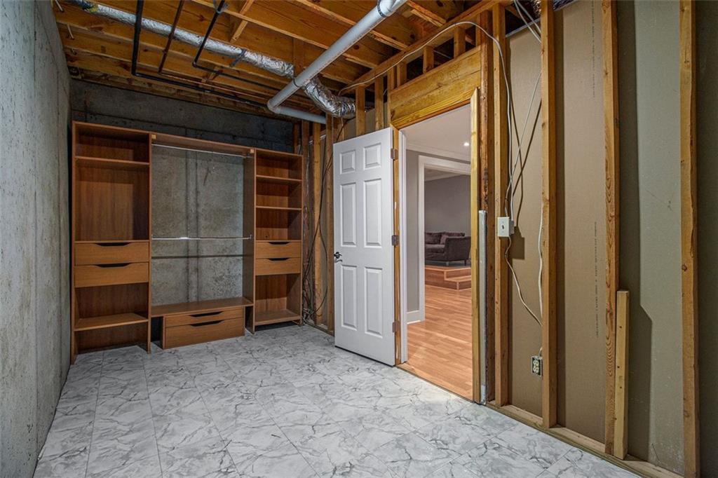 325 Abbotts Close Alpharetta, GA 30005 - Photo 33 of 40