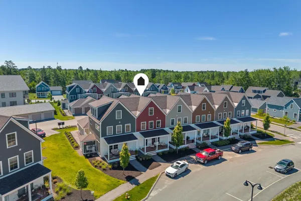 $700,000 | 23 Frontrunner Way, Unit B1B, Scarborough, ME 04074
