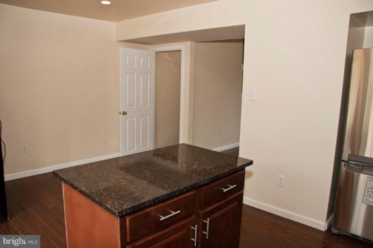 4803 Melbourne Road Baltimore, MD 21229 - Photo 4 of 20 Kitchen #3