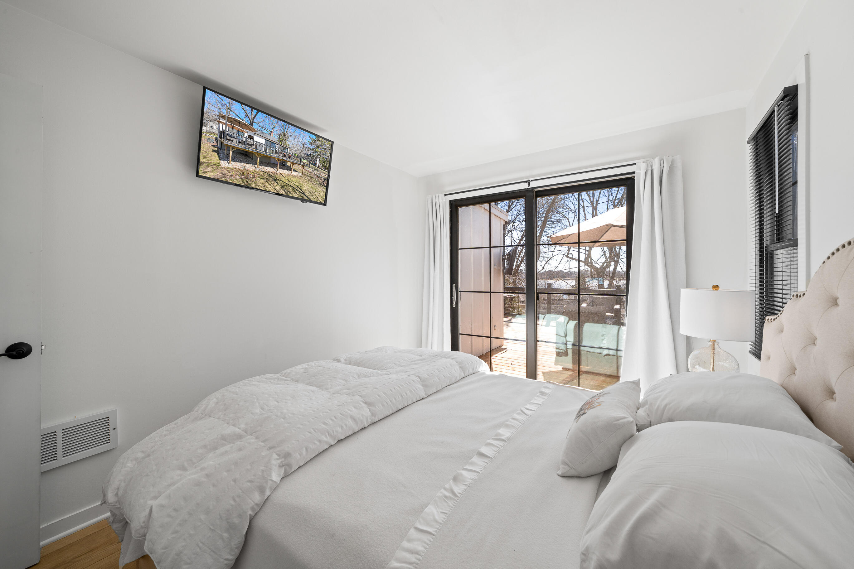 2804 Willow Point Drive Delavan, WI 53115 - Photo 16 of 52 House 2 Bedroom