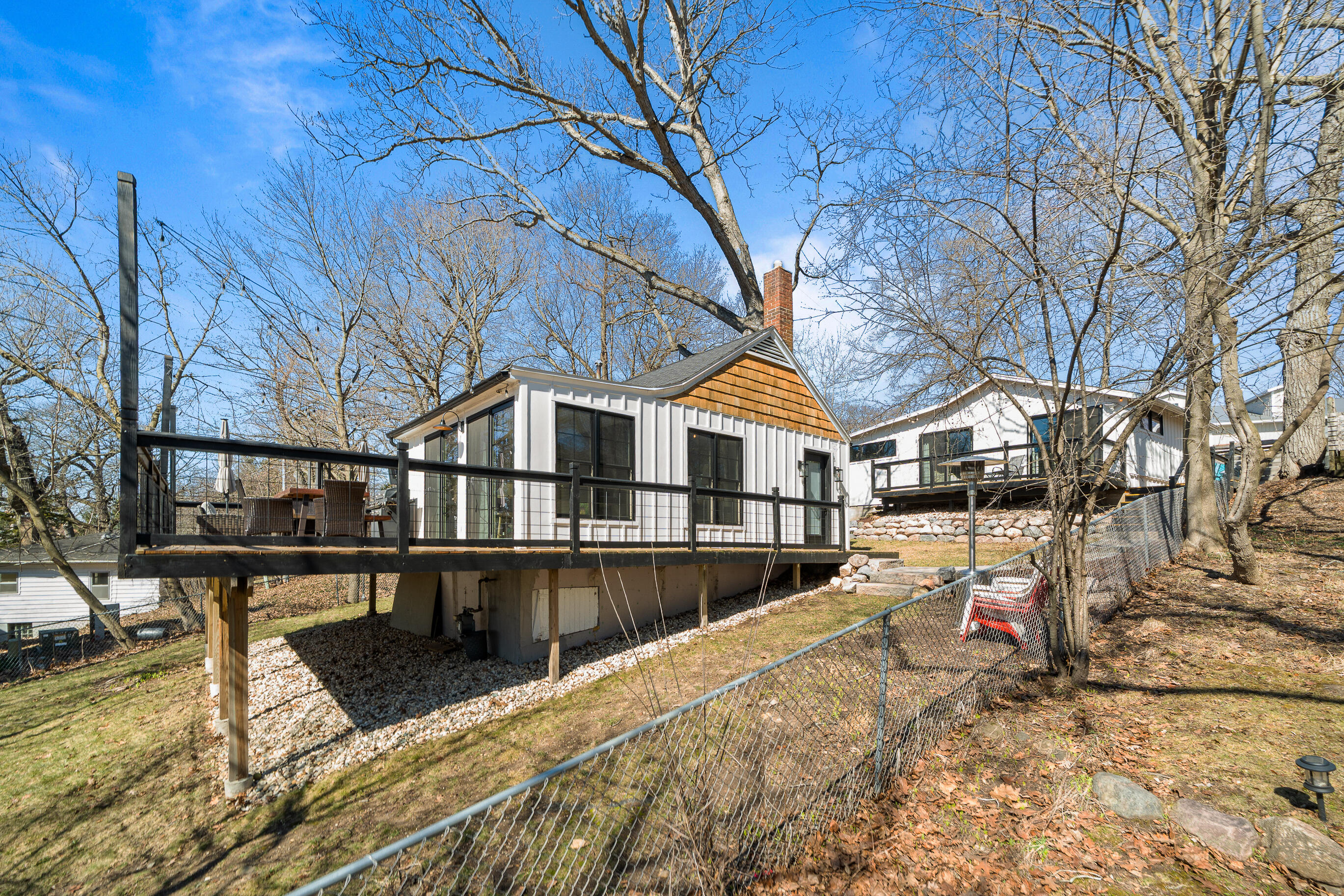 2804 Willow Point Drive Delavan, WI 53115 - Photo 25 of 52 House 2 Deck