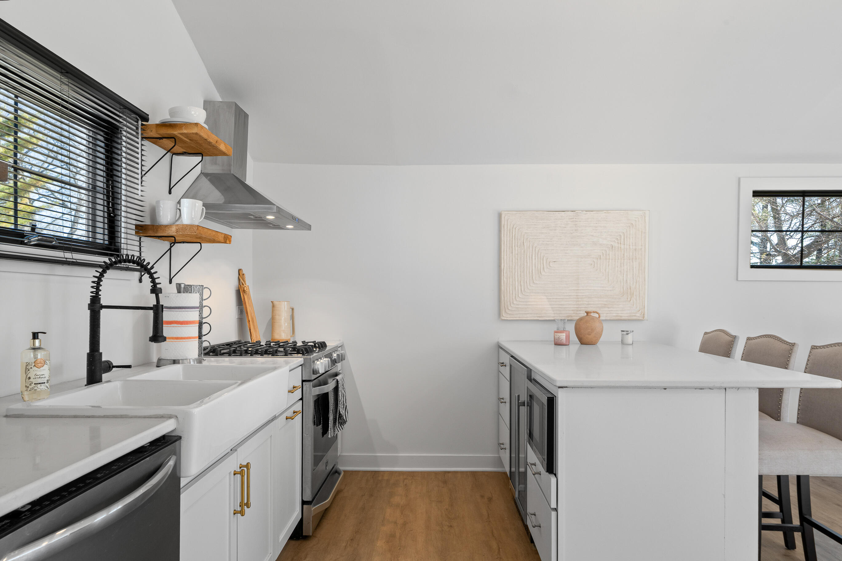 2804 Willow Point Drive Delavan, WI 53115 - Photo 28 of 52 House 1 Kitchen