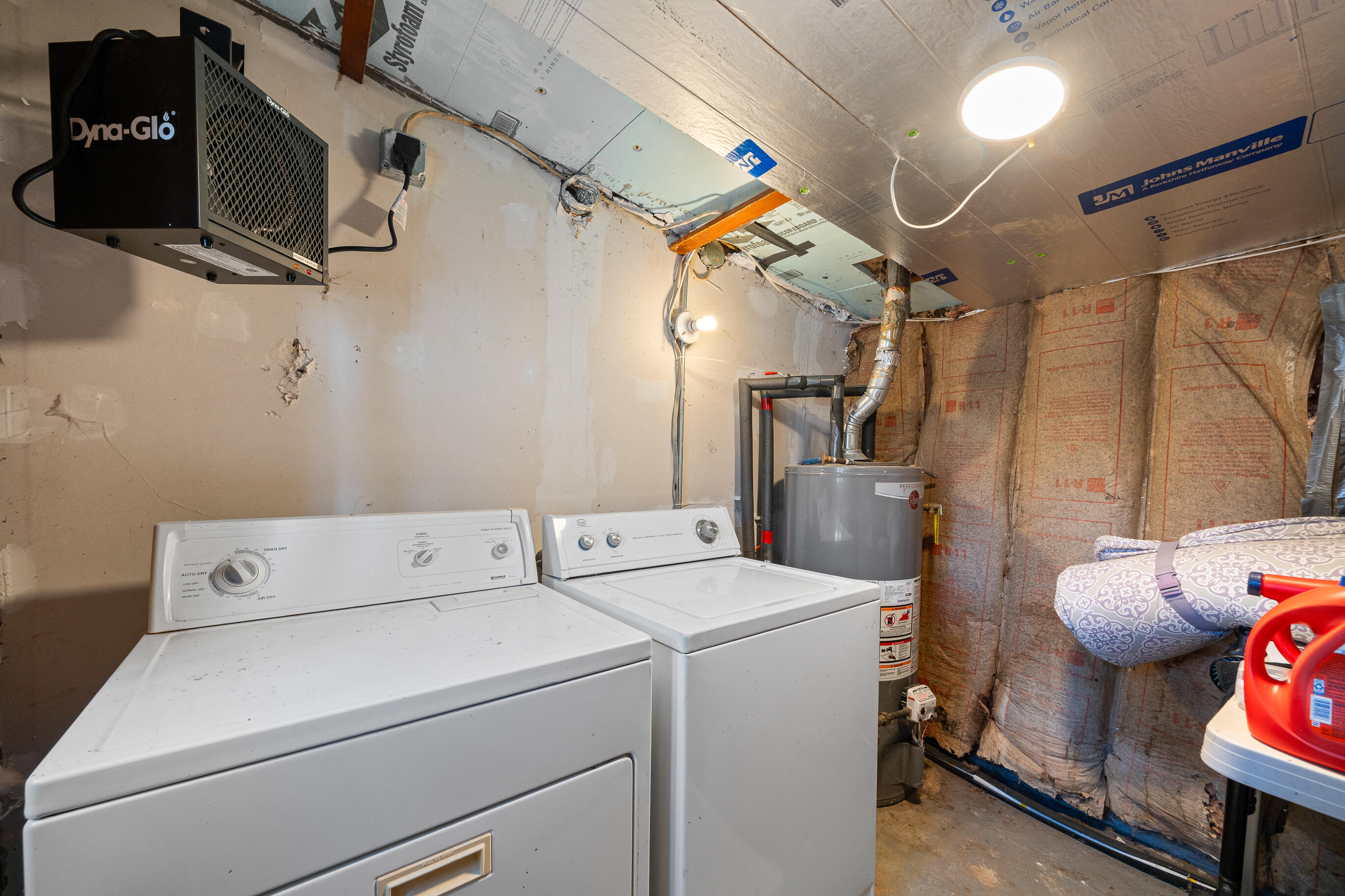 2804 Willow Point Drive Delavan, WI 53115 - Photo 39 of 52 Laundry Room