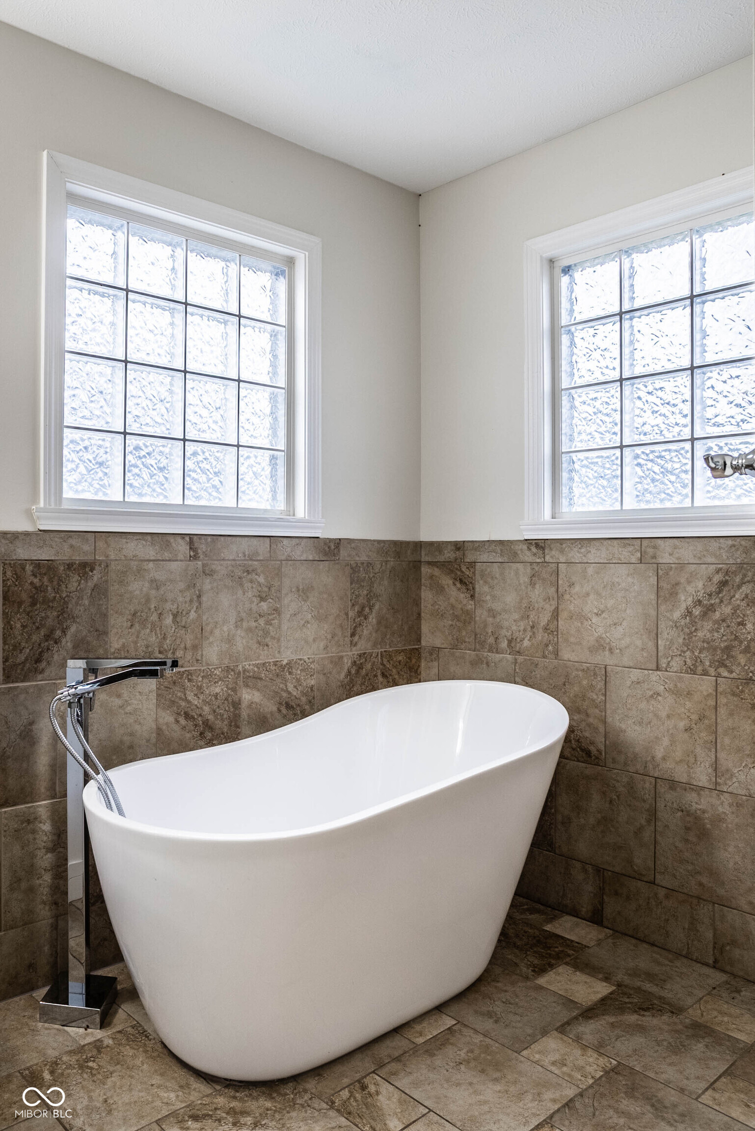9036 Tilly Mill Road Indianapolis, IN 46278 - Photo 23 of 47 Gallery Image 23