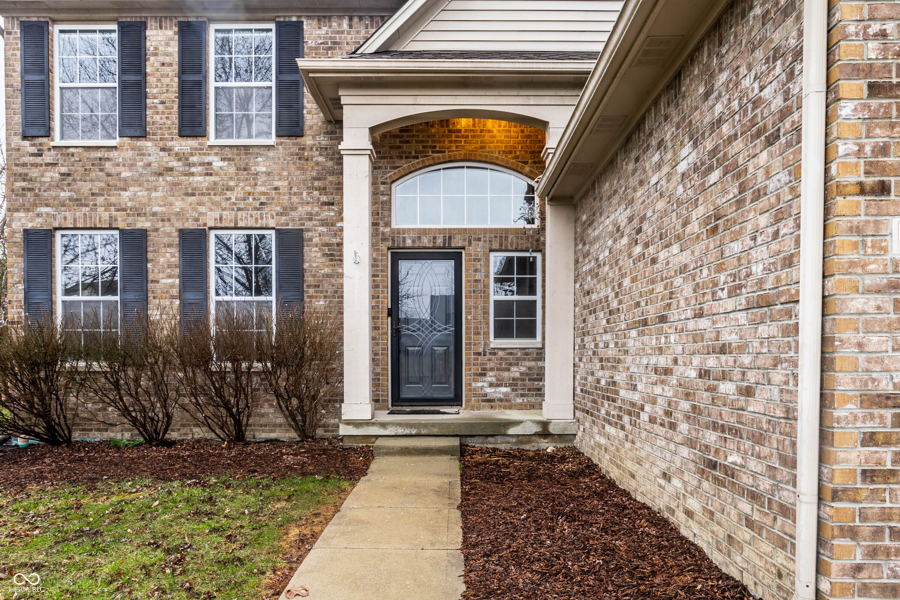 9036 Tilly Mill Road Indianapolis, IN 46278 - Photo 4 of 47 Gallery Image 4