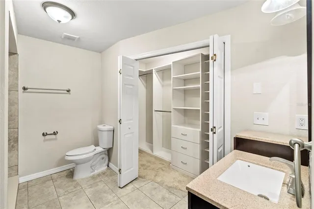 $2,500 | 6601 North Elizabeth Street, Tampa, FL 33604