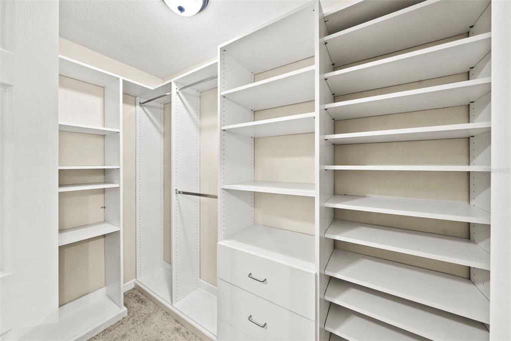 6601 North Elizabeth Street Tampa, FL 33604 - Photo 19 of 35 a view of walk in closet with empty racks