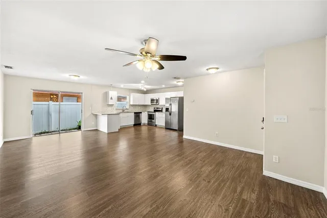 $2,500 | 6601 North Elizabeth Street, Tampa, FL 33604