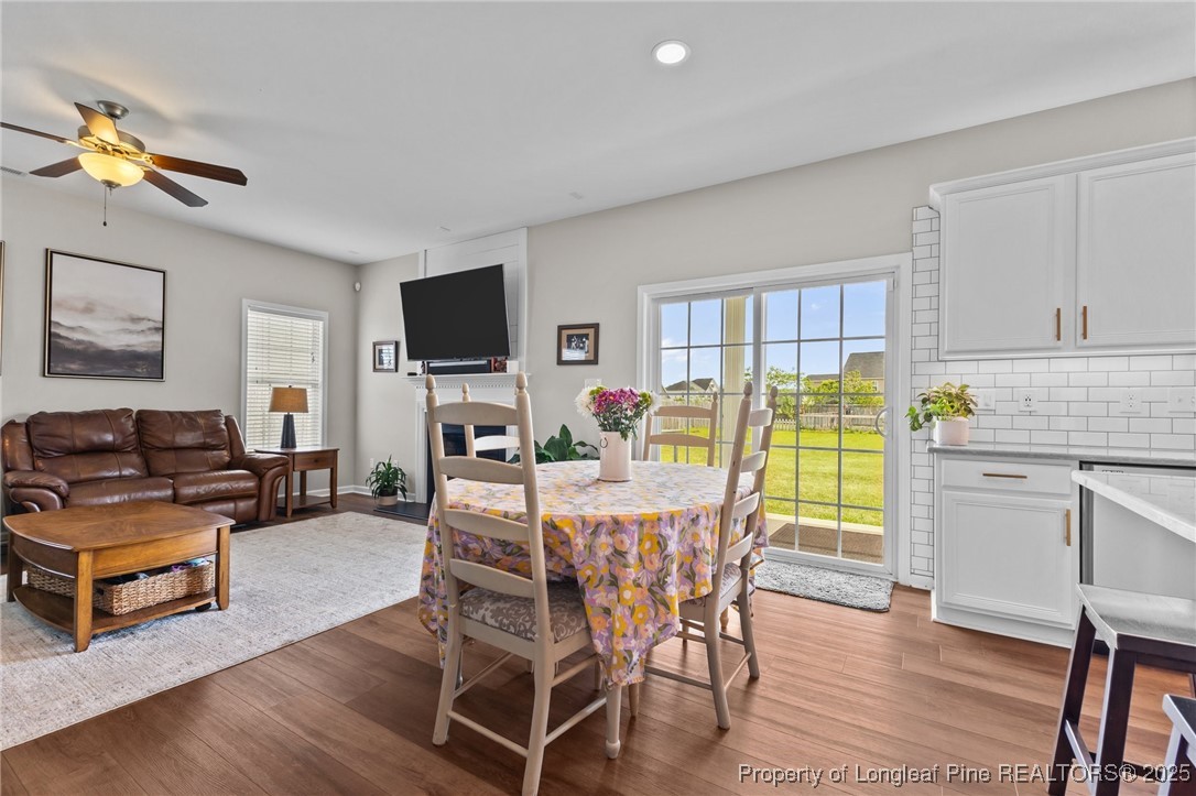 6611 Running Fox Road Hope Mills, NC 28348 - Photo 4 of 45 Gallery Image 4