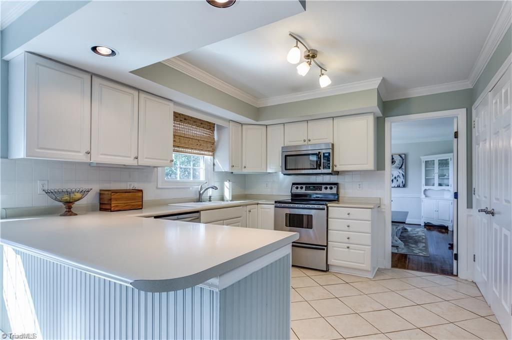 3637 Gramercy Road Greensboro, NC 27410 - Photo 3 of 30 Gallery Image 3
