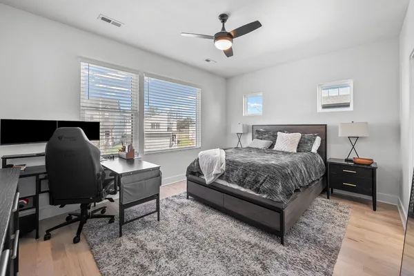 $2,595 | 211 Eisenhower Drive, Nashville, TN 37211