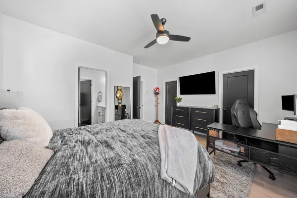 $2,595 | 211 Eisenhower Drive, Nashville, TN 37211