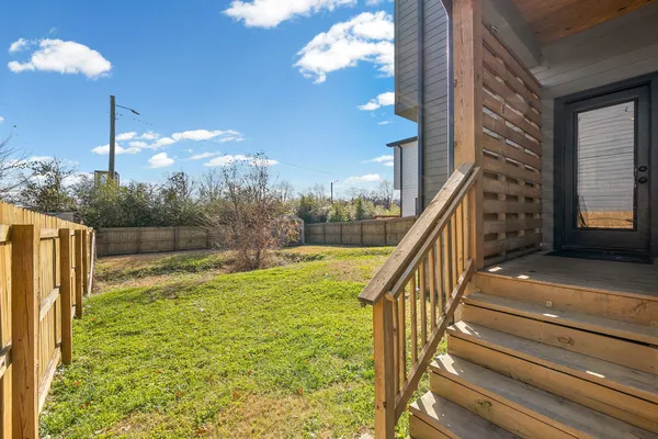 $2,595 | 211 Eisenhower Drive, Nashville, TN 37211