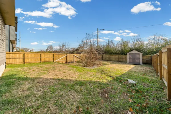 $2,595 | 211 Eisenhower Drive, Nashville, TN 37211