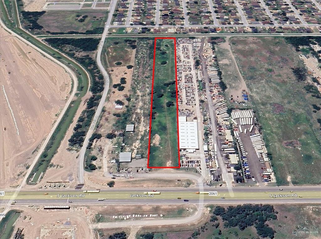Map / location featuring property parcel outlined