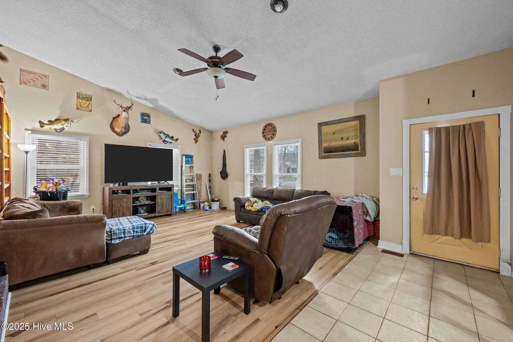 113 Ridgewood Trail New Bern, NC 28560 - Photo 3 of 27 23-web-or-mls-DSC_0951