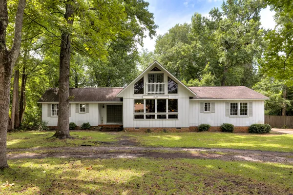 $250,000 | 2126 Gin Branch Road, Sumter, SC 29154