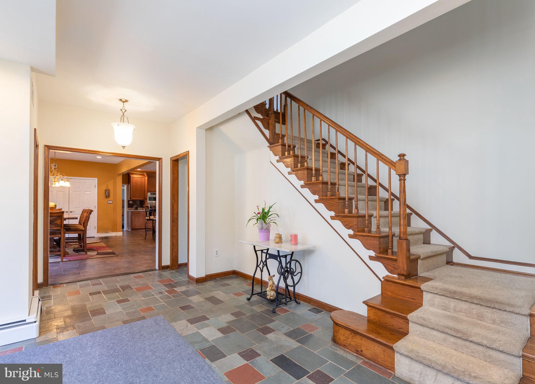 13827 Bottom Road Hydes, MD 21082 - Photo 14 of 57 Grand Foyer