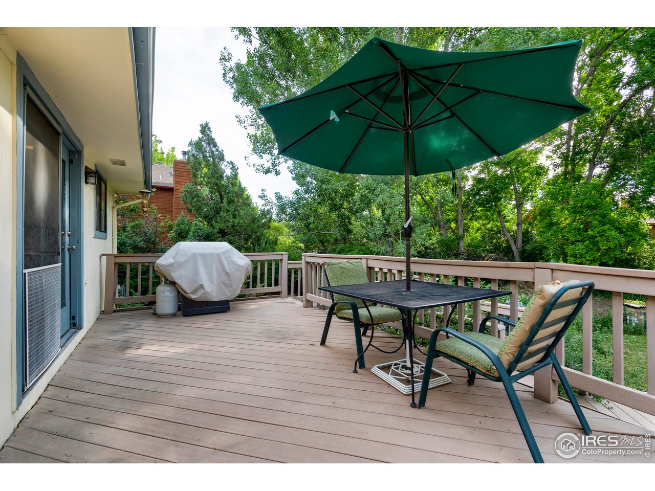 812 East Ridgecrest Road Fort Collins, CO 80524 - Photo 36 of 39 Deck