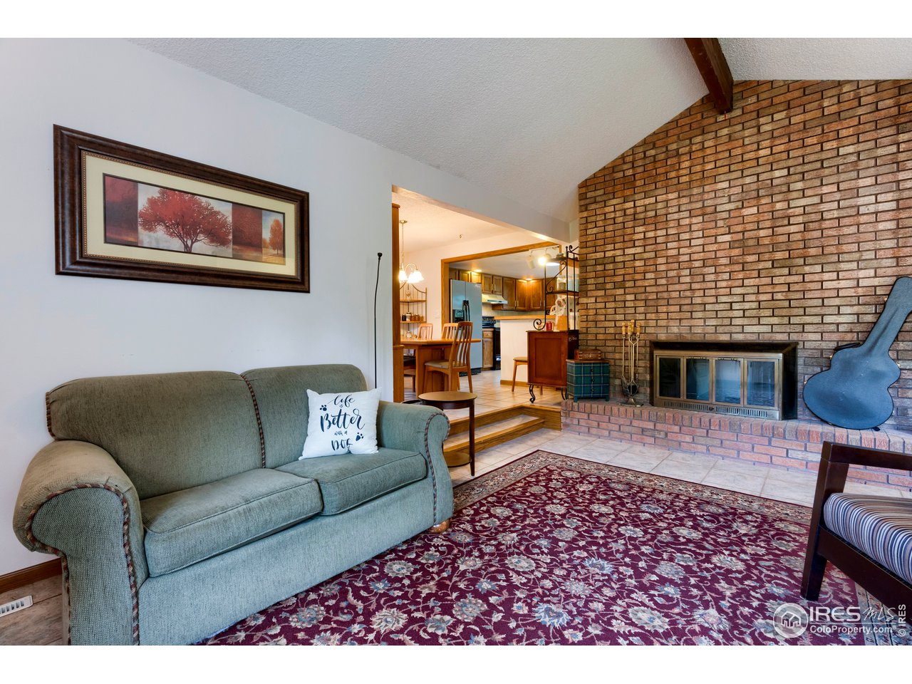 812 East Ridgecrest Road Fort Collins, CO 80524 - Photo 6 of 39 Living Room