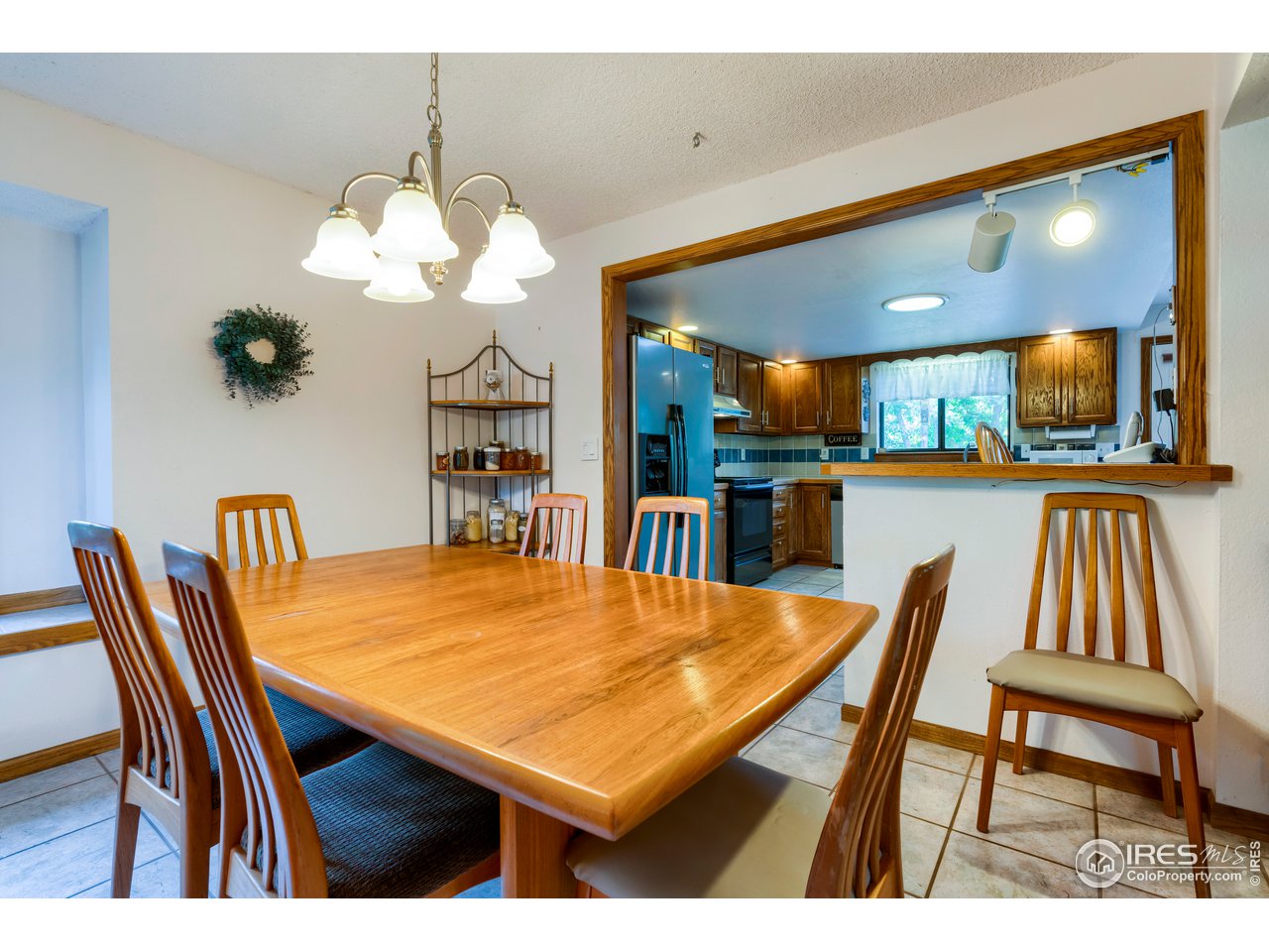 812 East Ridgecrest Road Fort Collins, CO 80524 - Photo 7 of 39 Dining Room