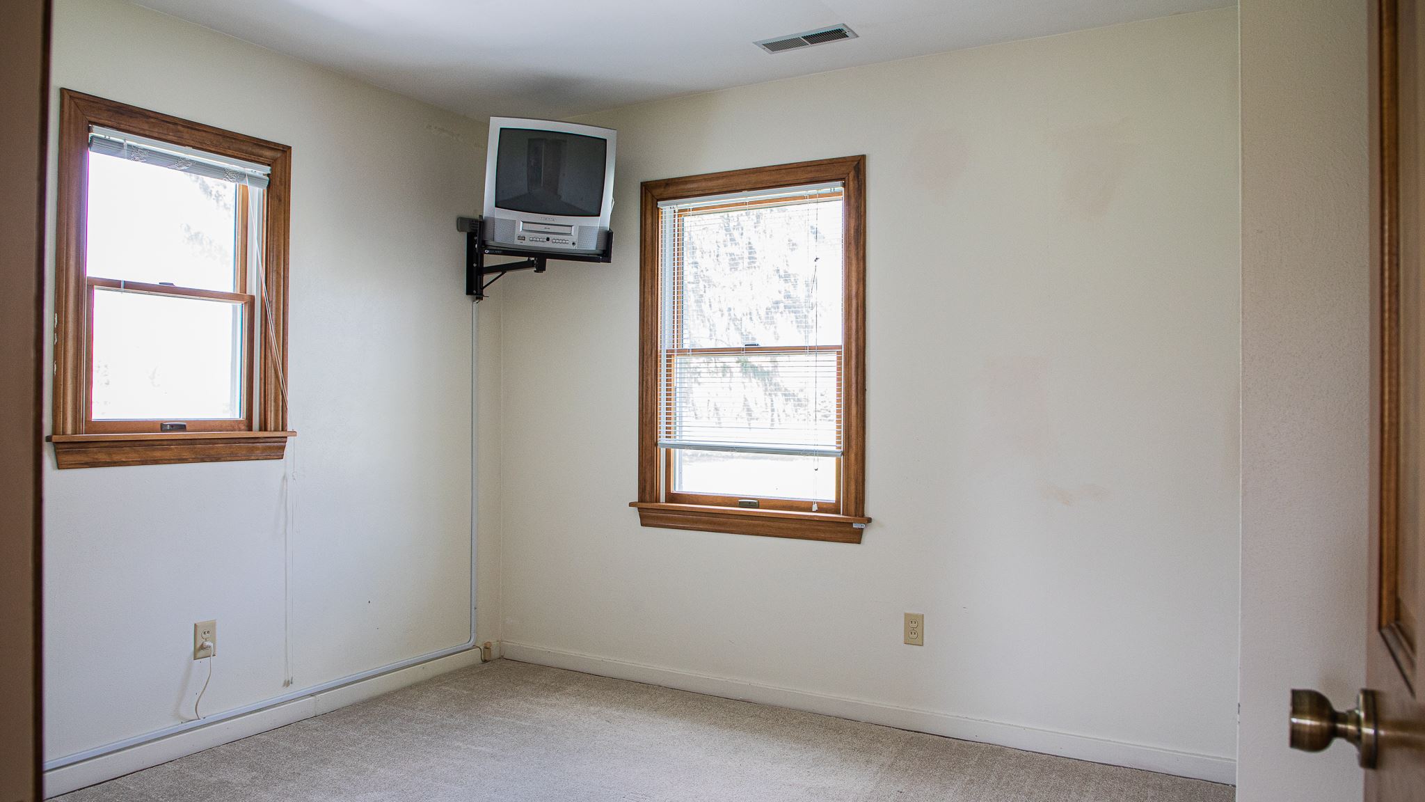 8912 Trier Road Fort Wayne, IN 46815 - Photo 10 of 31 Gallery Image 10