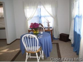 409 Federal Way Springfield, IL 62702 - Photo 6 of 7