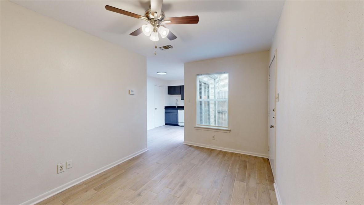 725 Peppertree Drive, Unit 25 Bryan, TX 77801 - Photo 3 of 18