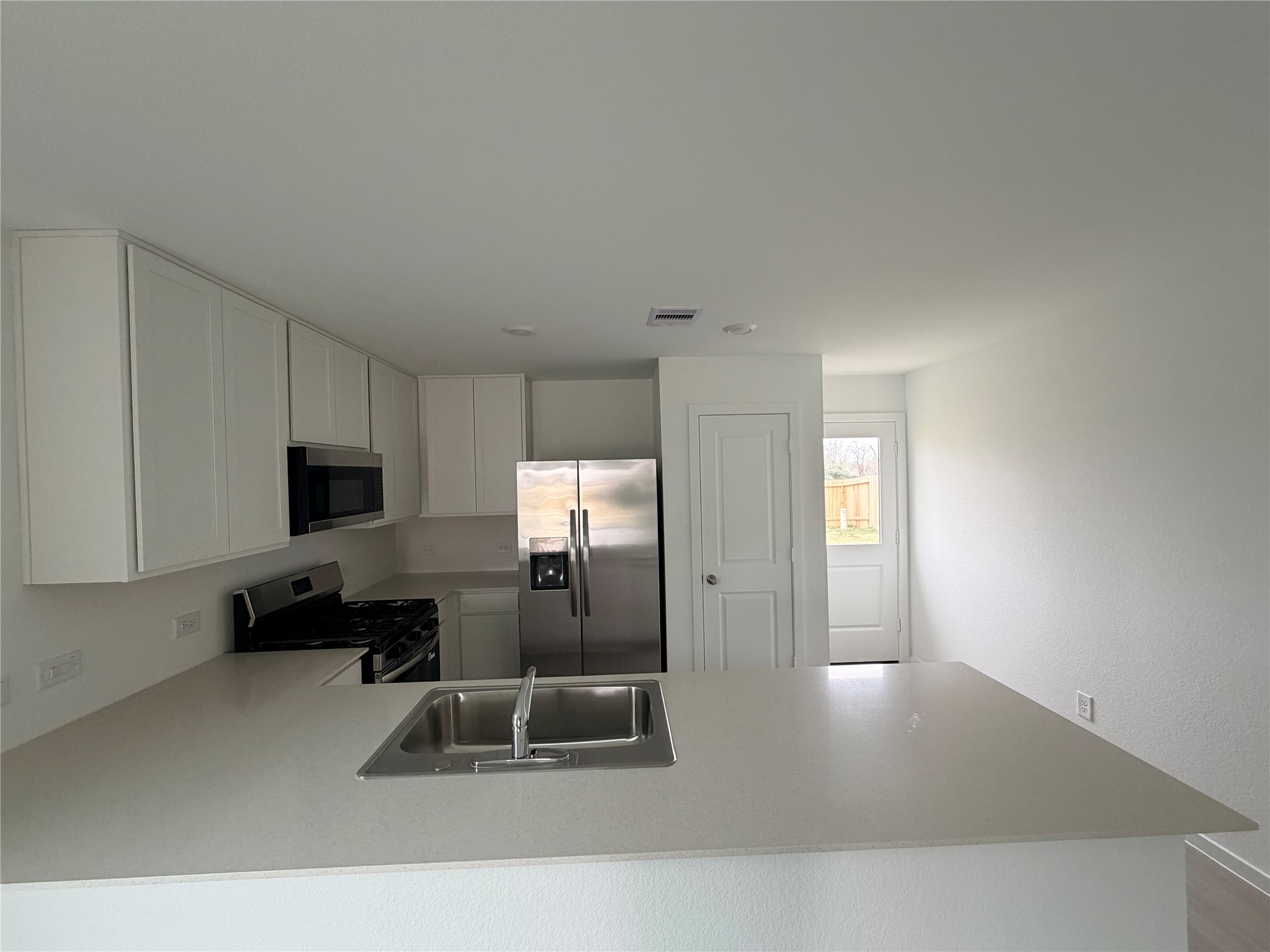 29655 Knollwood Bay Road Waller, TX 77484 - Photo 6 of 20