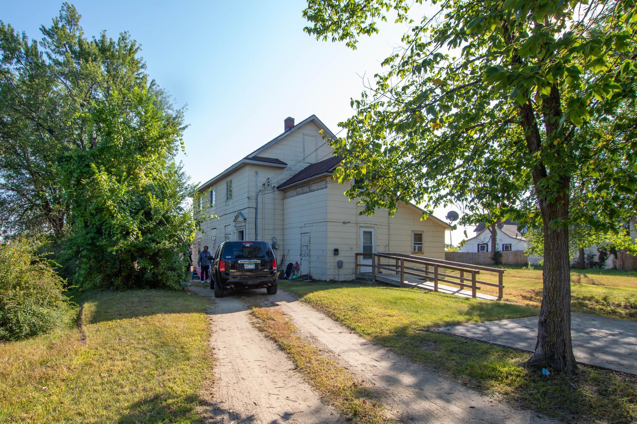 423 1st Street Northwest Cass Lake, MN 56633 - Photo 4 of 16