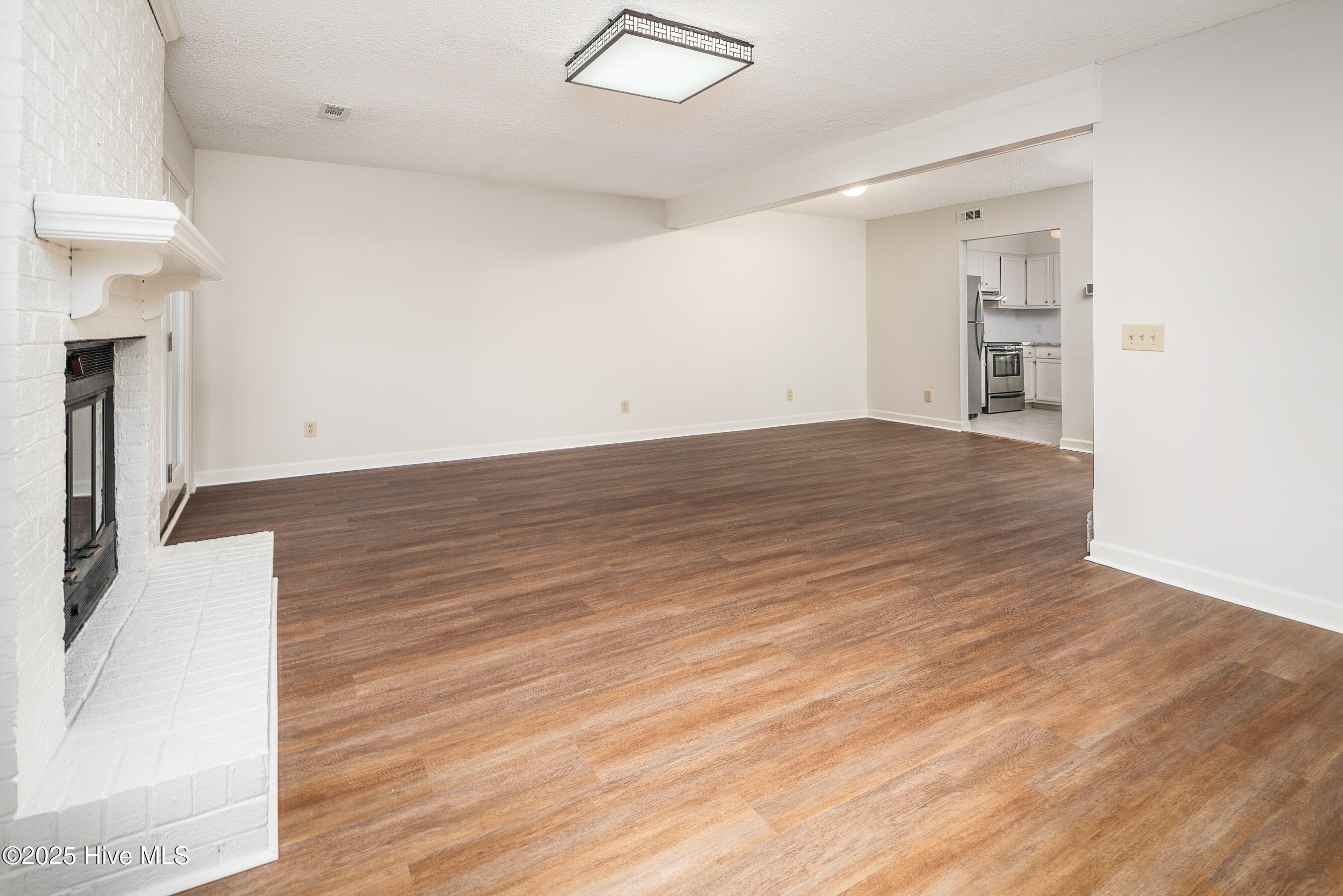 2043 Quail Ridge Road, Unit E Greenville, NC 27858 - Photo 6 of 31 20250218 MLS M_Heinz 2043 Quail Ridge Rd