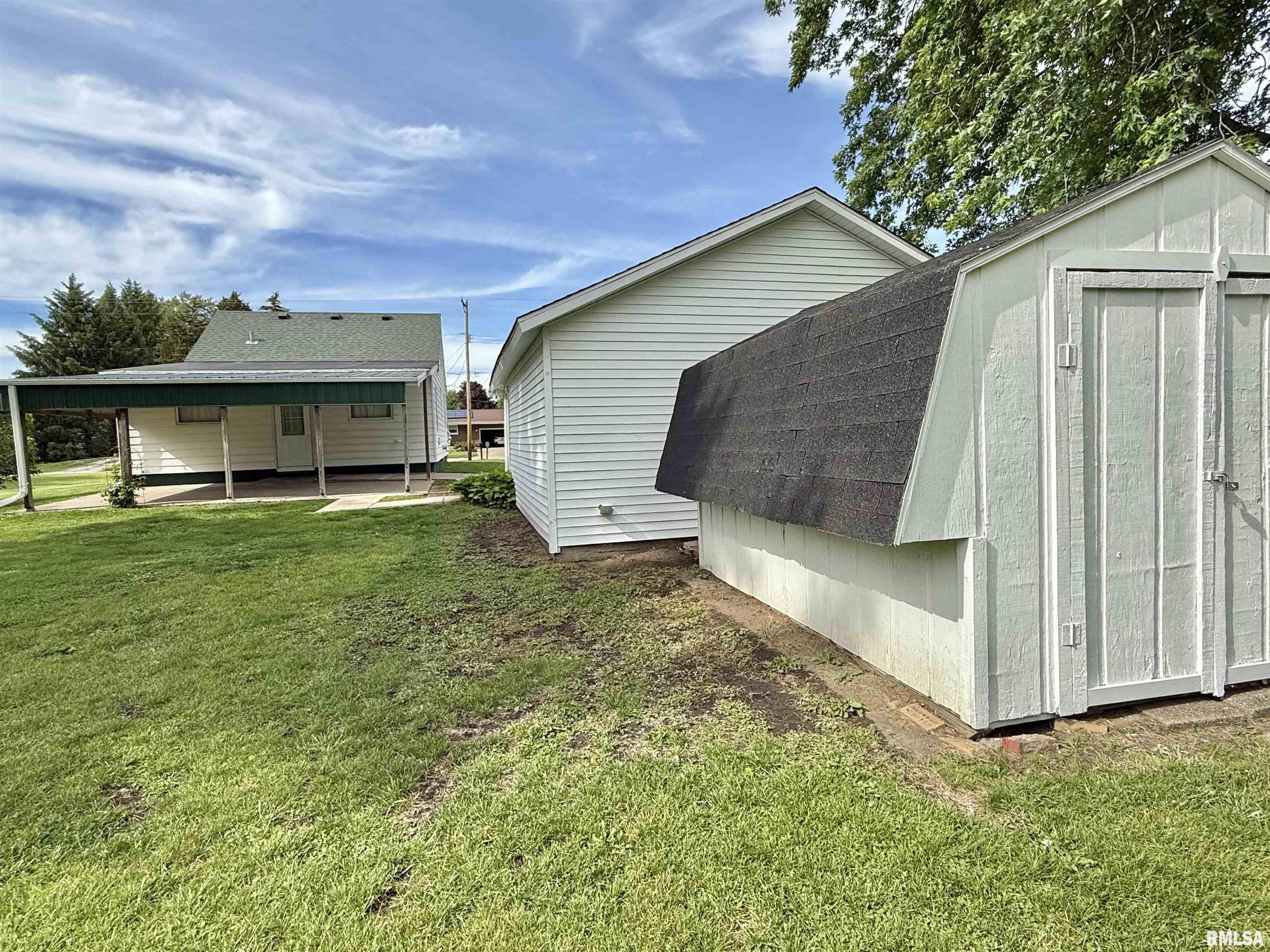 1478 East Chestnut Street Canton, IL 61520 - Photo 32 of 35