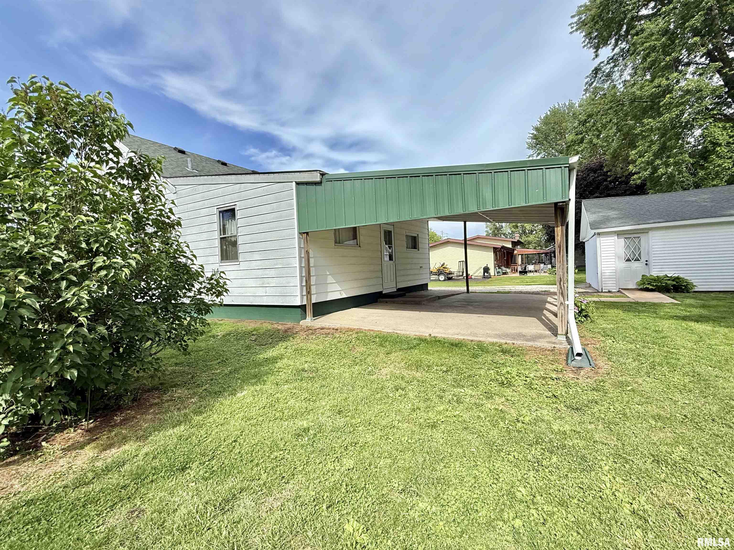 1478 East Chestnut Street Canton, IL 61520 - Photo 34 of 35