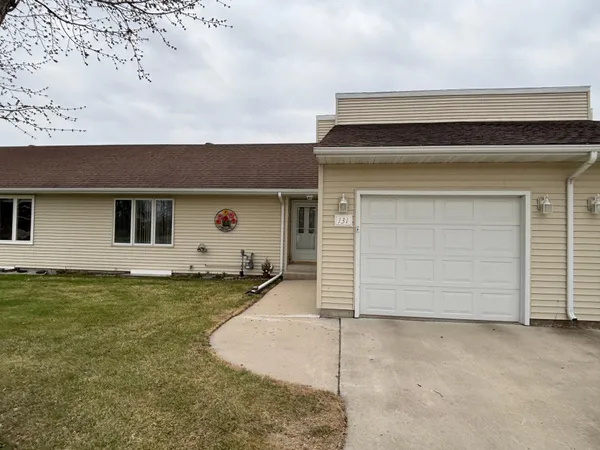 $215,000 | 131 Belleville Court, Thief River Falls, MN 56701
