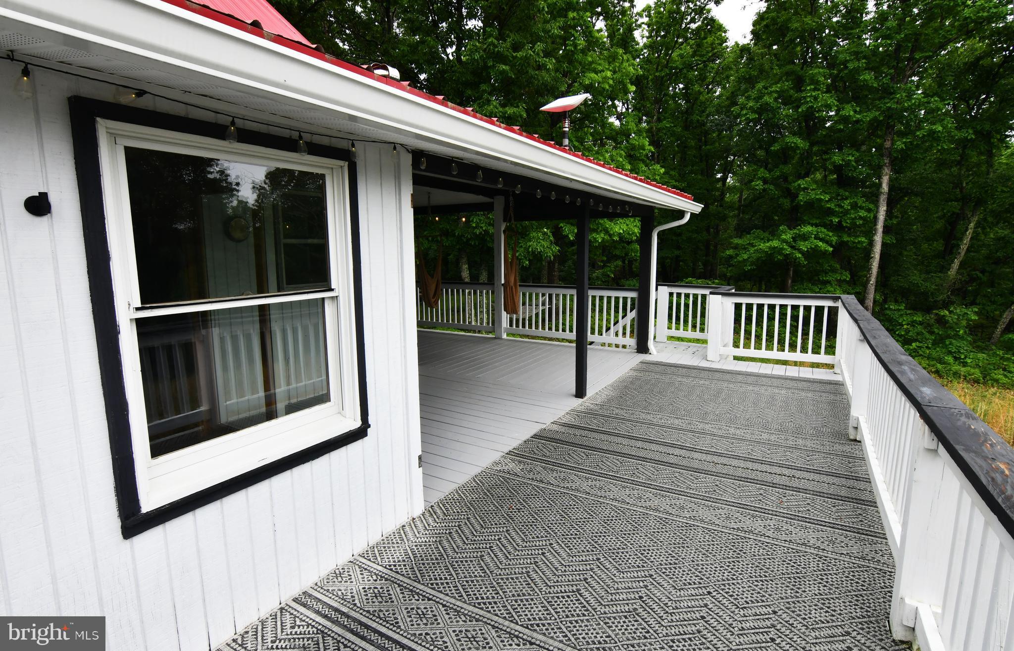 513 Cardinal Drive Rio, WV 26755 - Photo 6 of 55 Rear deck