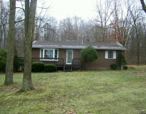 370 South Foster Road Jackson Center, PA 16133 - Photo 1 of 7