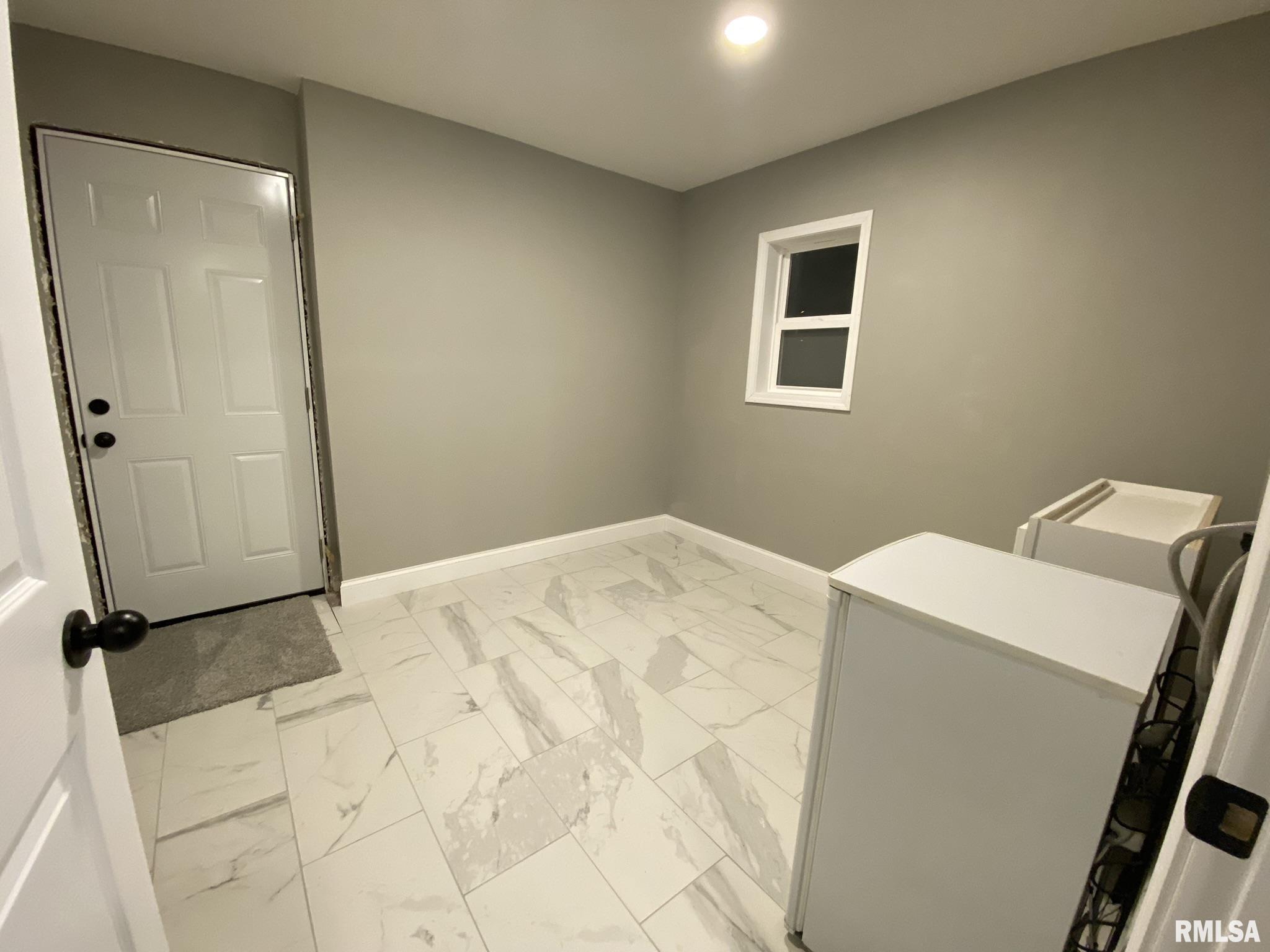 55 White Birch Road Springfield, IL 62712 - Photo 12 of 27
