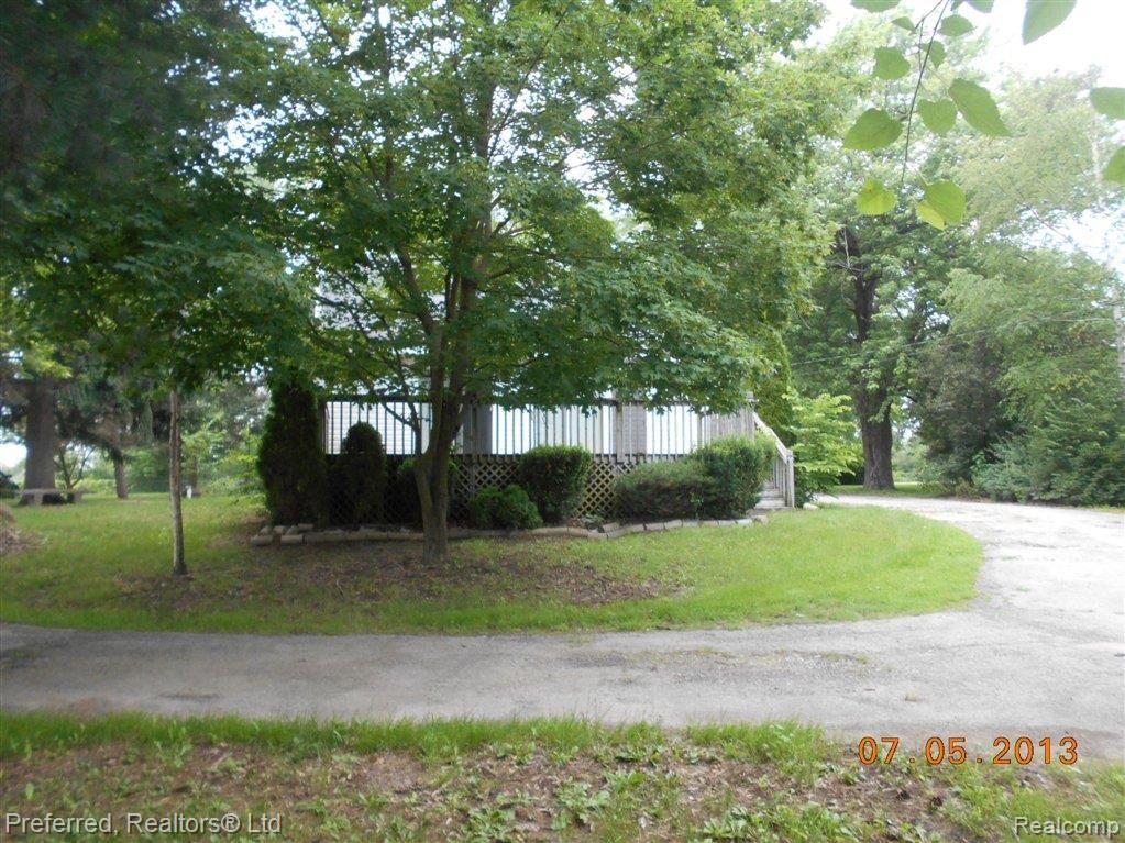 3604 Napier Road Canton, MI 48187 - Photo 5 of 22 Drive_Rear.JPG