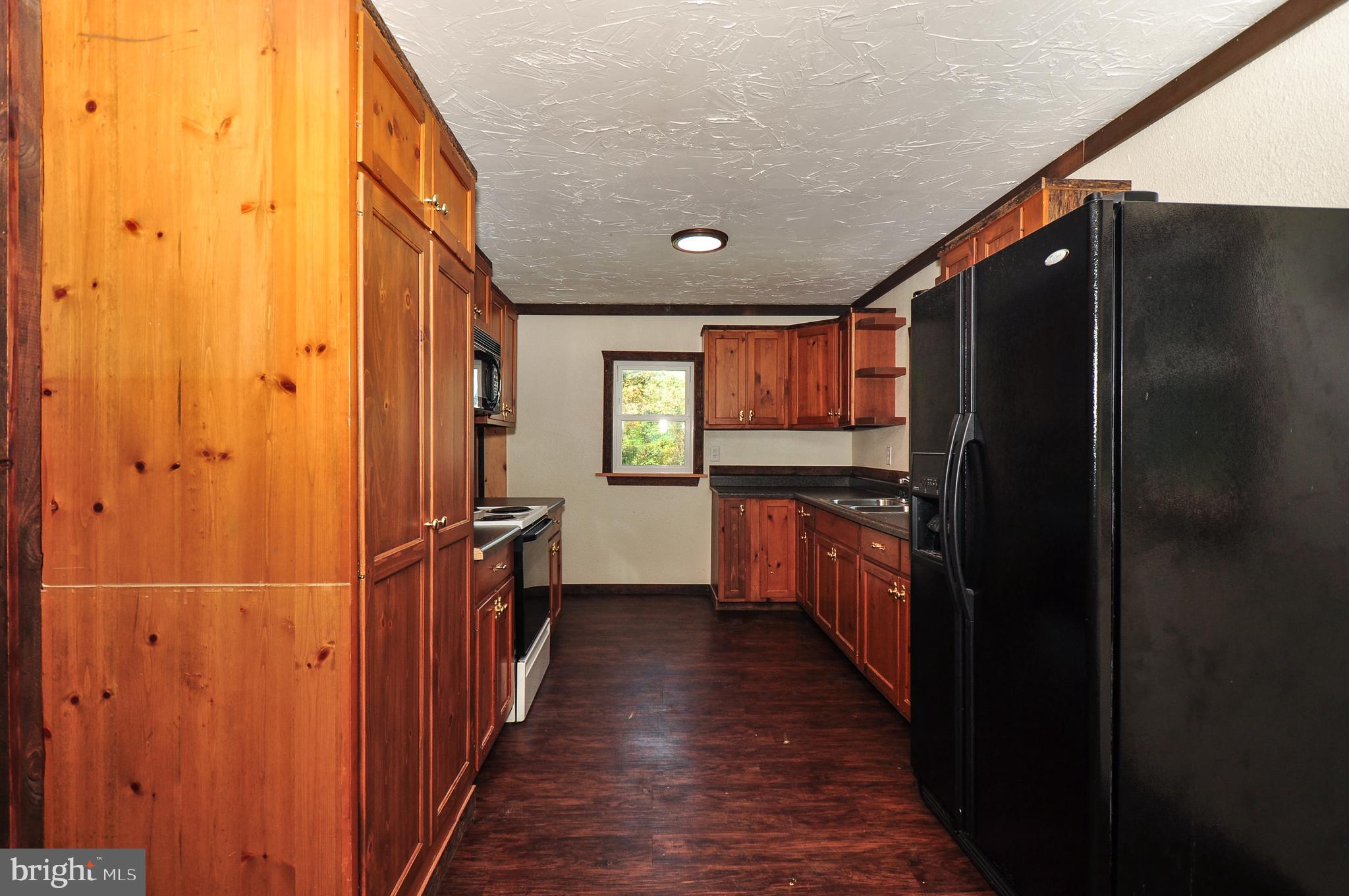 97 Molleystown Road Pine Grove, PA 17963 - Photo 8 of 27 Gallery Image 8